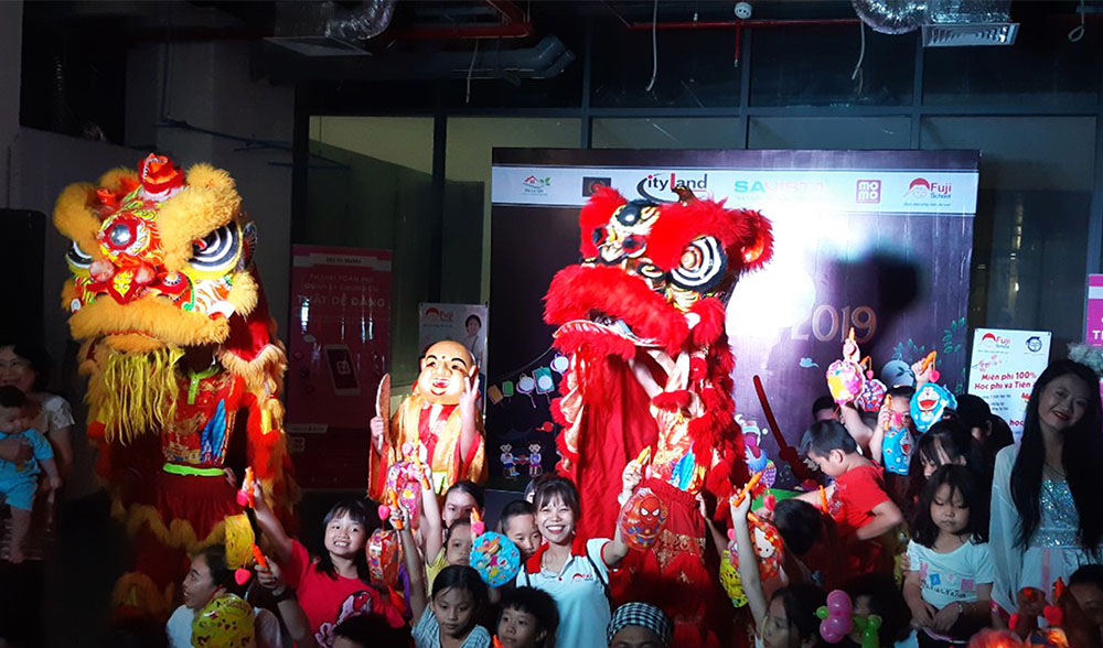 CITYLAND PARK HILLS RESIDENTS CELEBRATE A JOYFUL MID-AUTUMN FESTIVAL