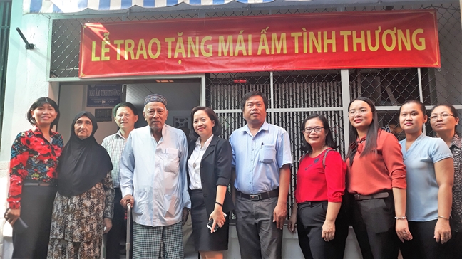 CITYLAND GROUP TRAO TẶNG HƠN NỬA TỶ ĐỒNG XÂY MÁI ẤM TÌNH THƯƠNG CHO HỘ GIA ĐÌNH KHÓ KHĂN